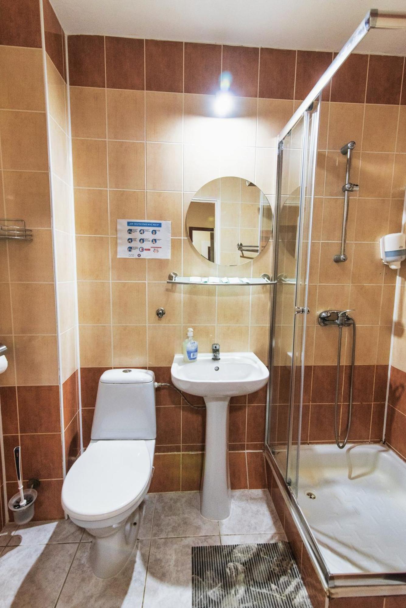 Ow Inter Piast Kalbornia - Z Wlasna Plaza Z Kapieliskiem I Przystania Dąbrówno Esterno foto