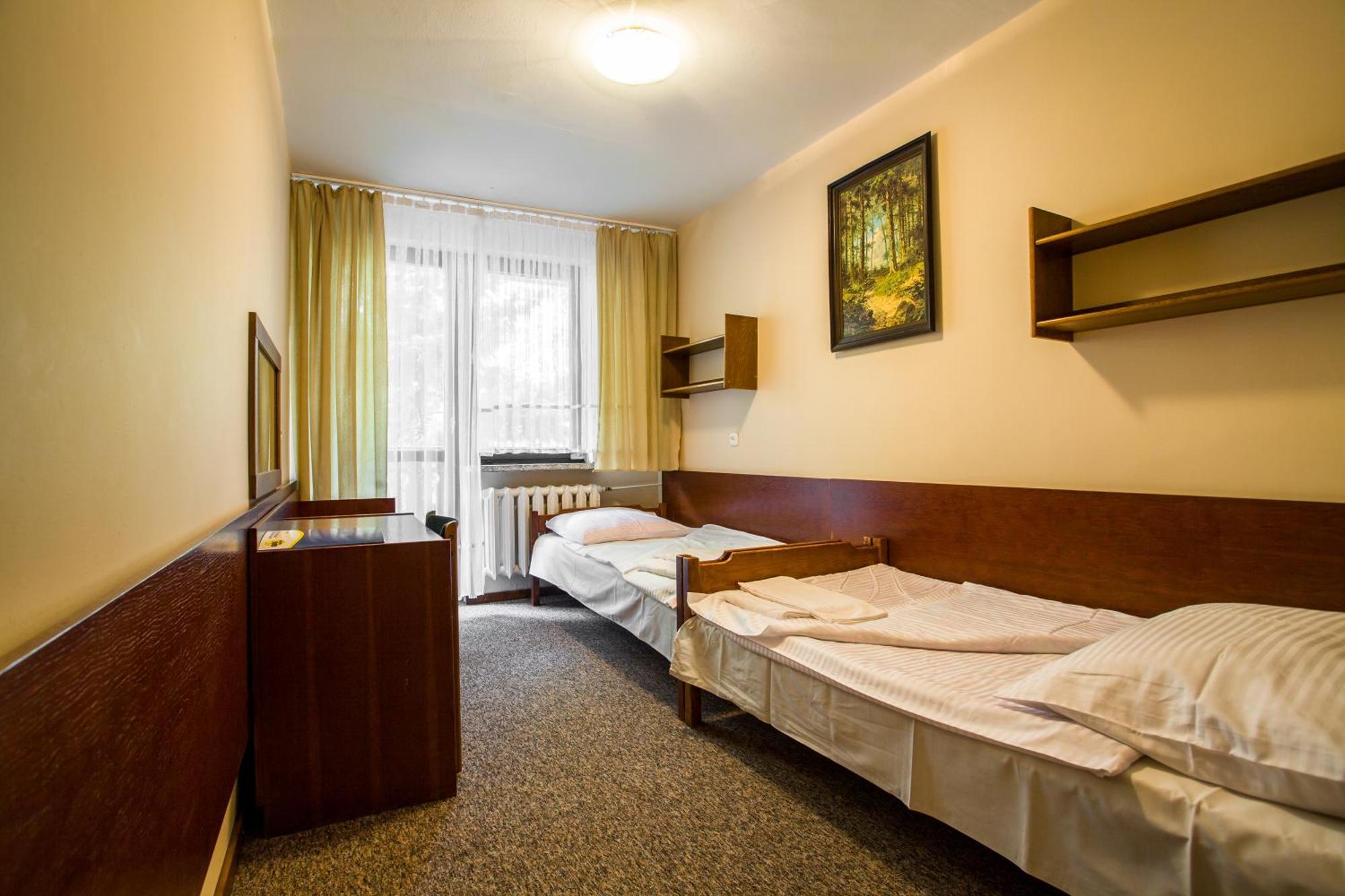 Ow Inter Piast Kalbornia - Z Wlasna Plaza Z Kapieliskiem I Przystania Dąbrówno Esterno foto