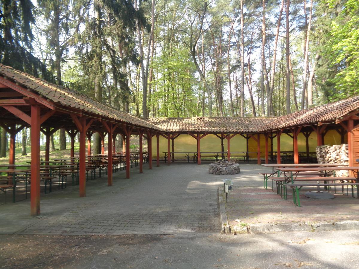 Ow Inter Piast Kalbornia - Z Wlasna Plaza Z Kapieliskiem I Przystania Dąbrówno Esterno foto